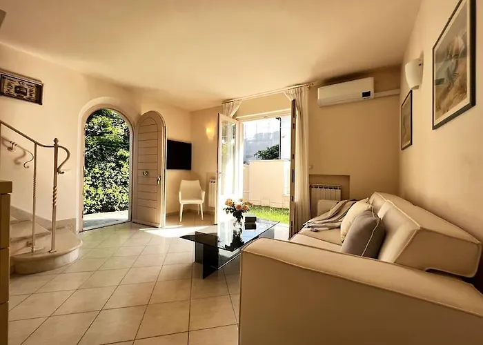 Вілла Donati 6 In Centro Dei Marmi