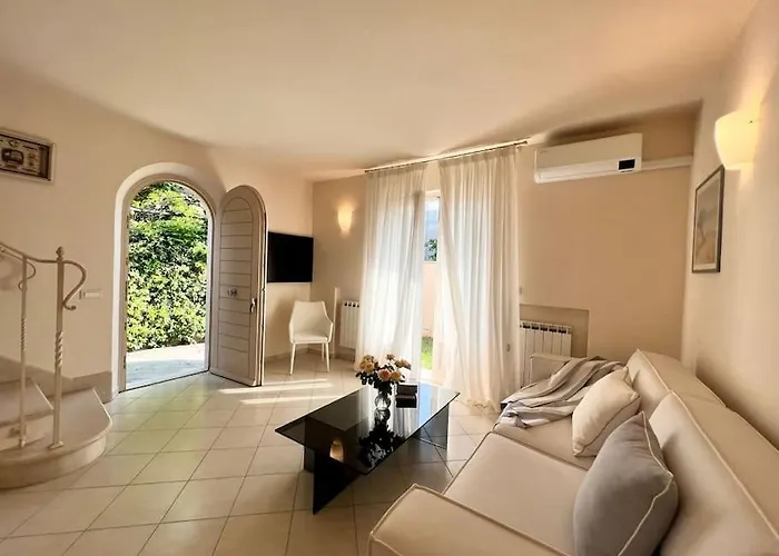 Donati 6 In Centro Dei Marmi Вілла *