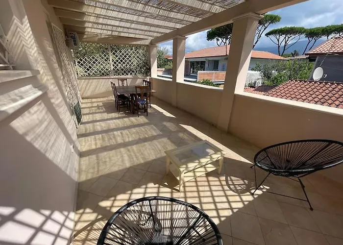 Donati 6 In Centro Dei Marmi * Форте-дей-Мармі